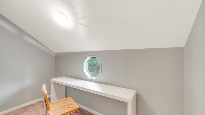 311 Cedar Hurst
