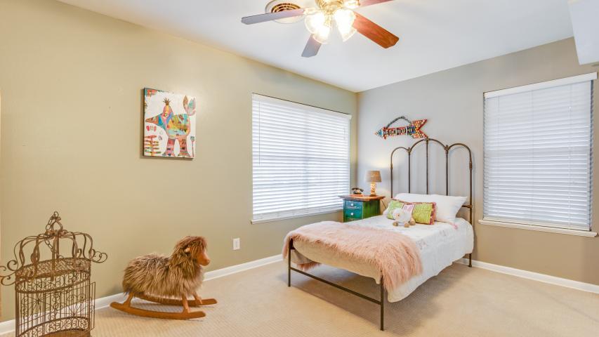 3203 Pinecrest