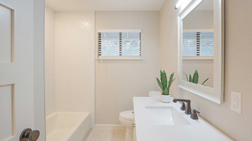 4304 Balcones North Austin Real Estate Nation Holdings LLC