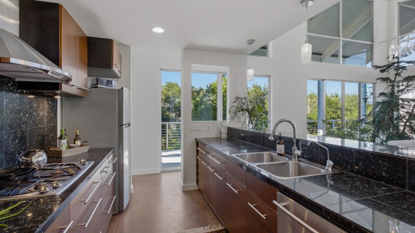 Wake by the Lakes at 1312 Hurst Hollow