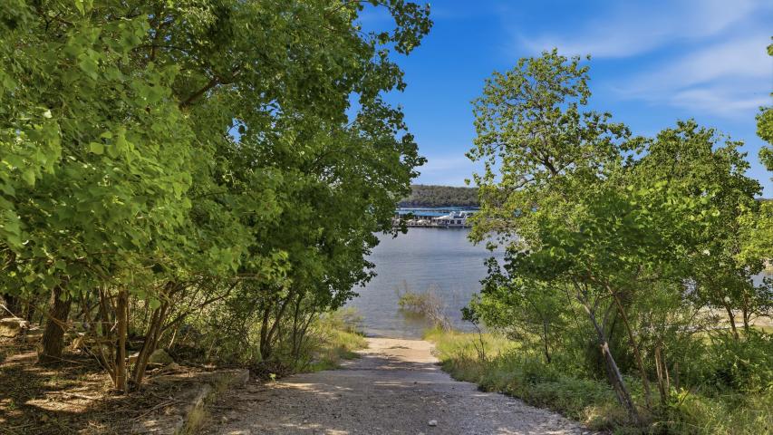 Wake by the Lakes at 1312 Hurst Hollow